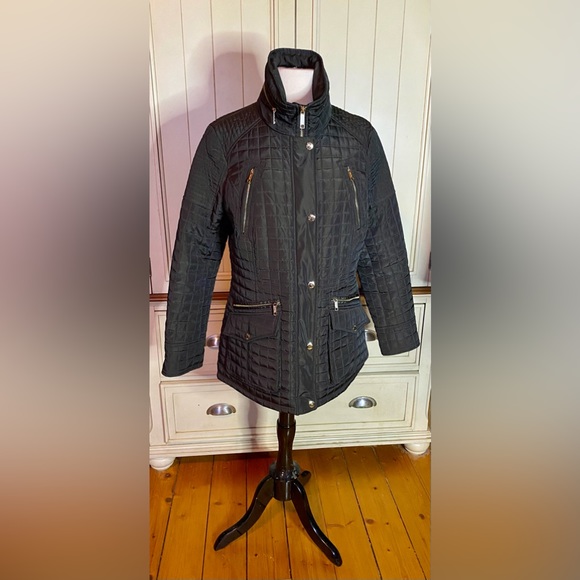 💕Michael Kors Box Quilted Stowaway Hood Jacket💕 - Picture 2 of 11